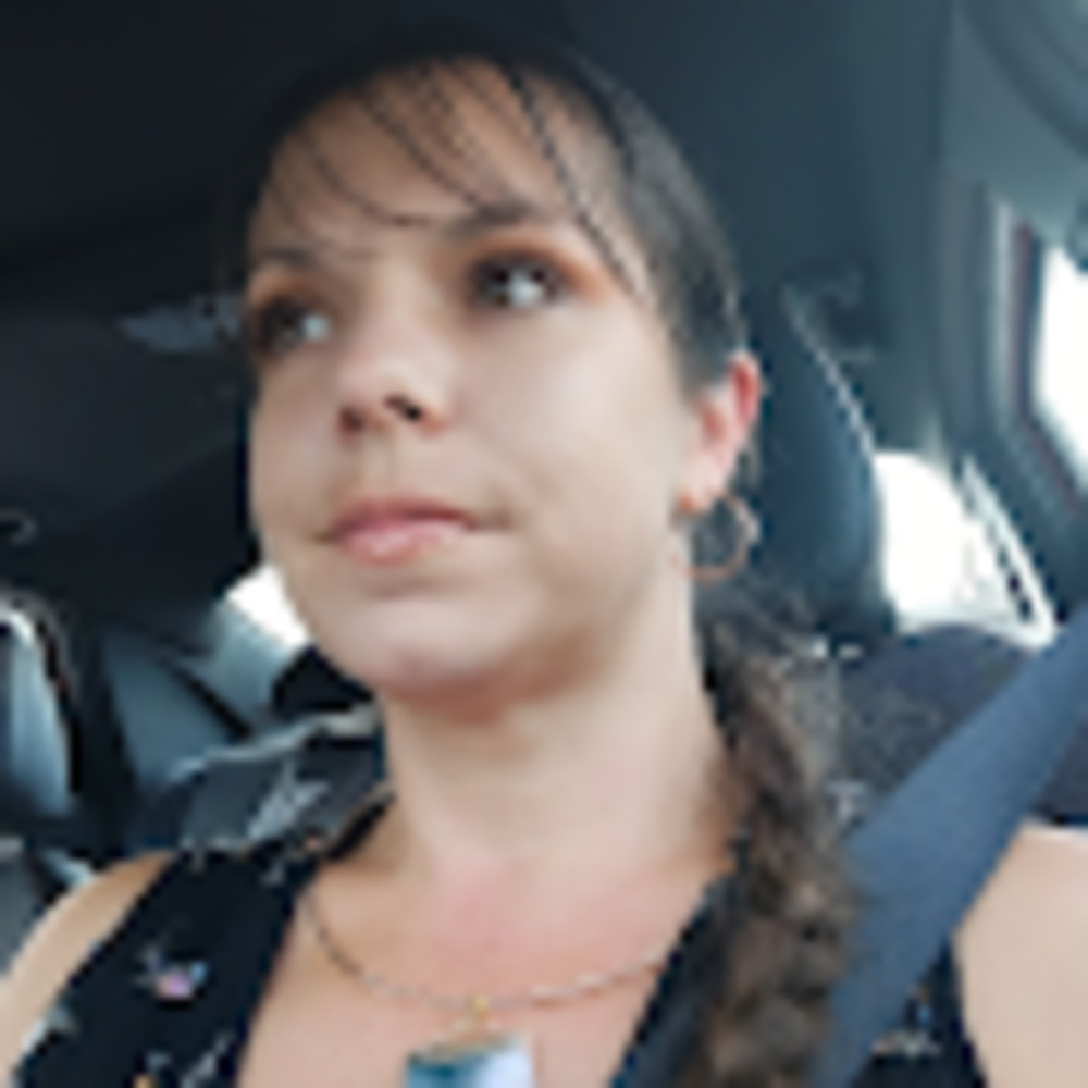 Meet your Posher, Janel